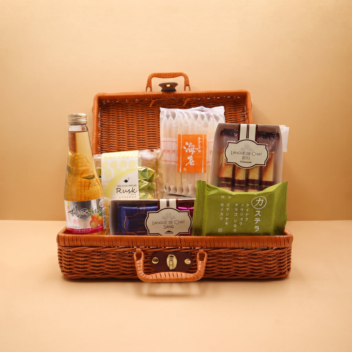 The Hamper HK 白桃抹茶禮籃 香港即日免費送貨 Châteraisé 白桃氣泡酒抹茶長崎蛋糕禮籃